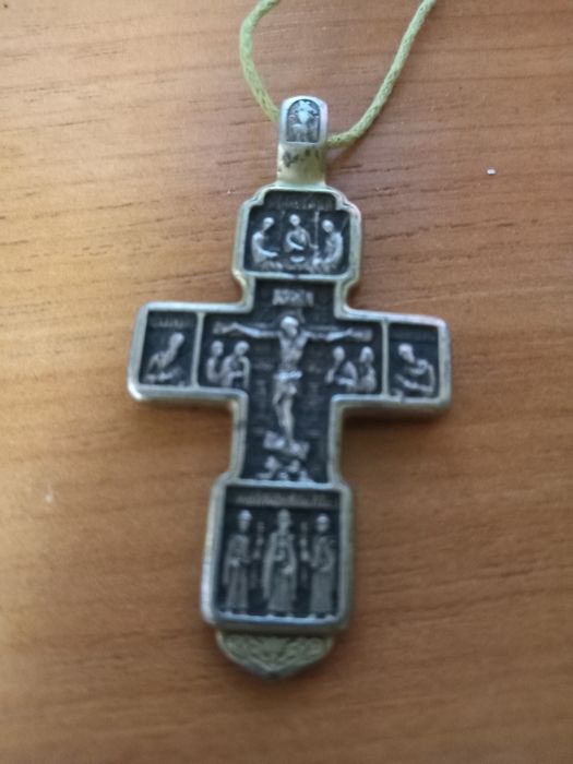 Хрестик позолотою