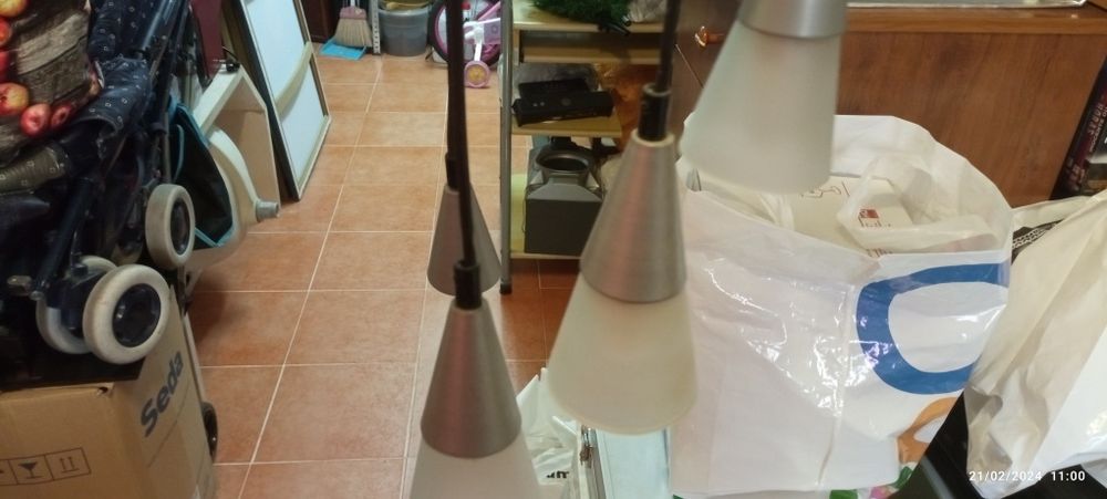 Selling chandeliers423054744550133766