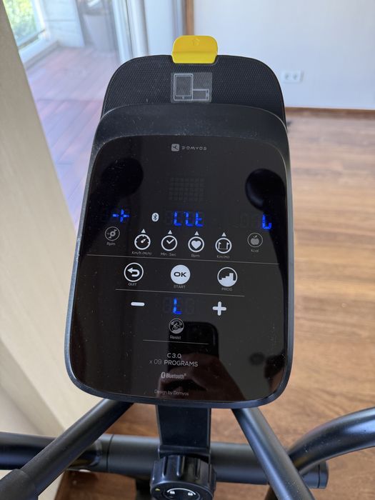 Estacao musculaçao Domyos 220€ + Eliptica Domyos 520 300€