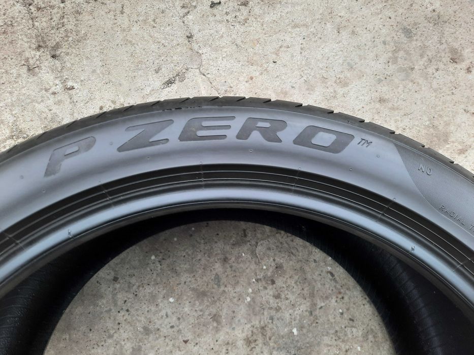Opona letnia klasy premium PIRELLI P ZERO 315/35/21 ok. 6 mm 2021 r.