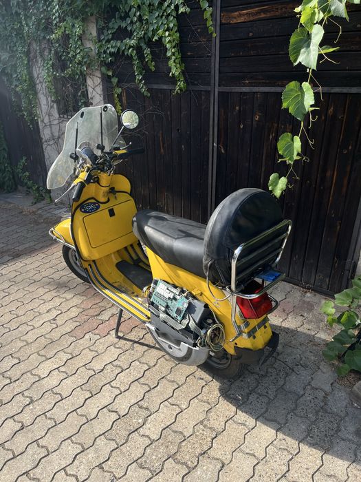 Skuter Piaggio Vespa Lml Star Deluxe