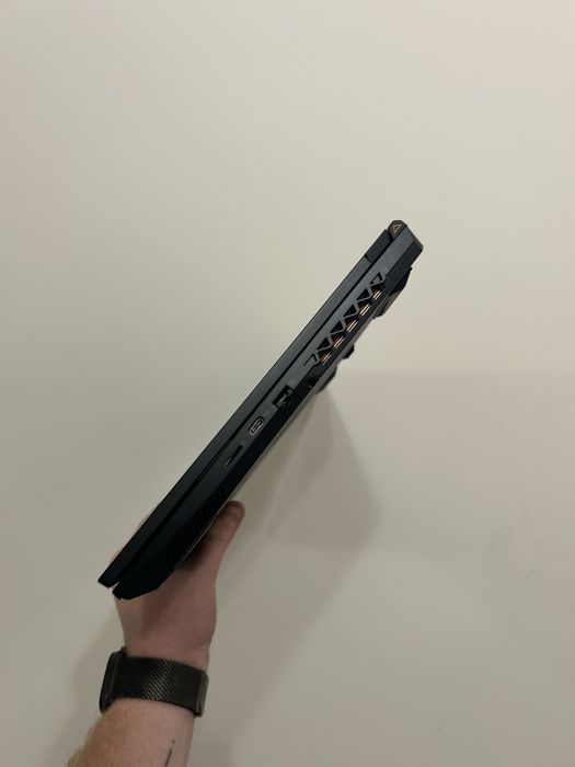 Топовий ігровий ноутбук!!! Gigabyte KF5 в стані нового