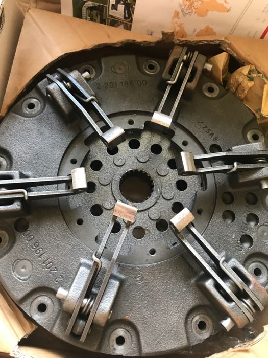 Сцепление Luk 220119600 для комбайна или трактора