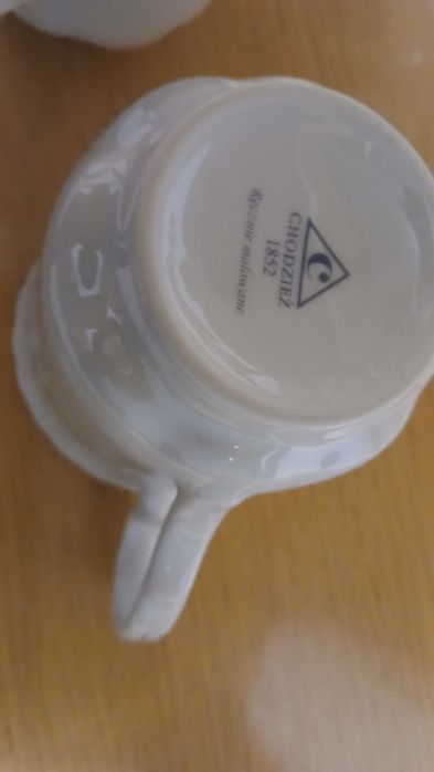 kubki ceramiczne CHODZIEŻ zdobione w róże - 3 sztuki