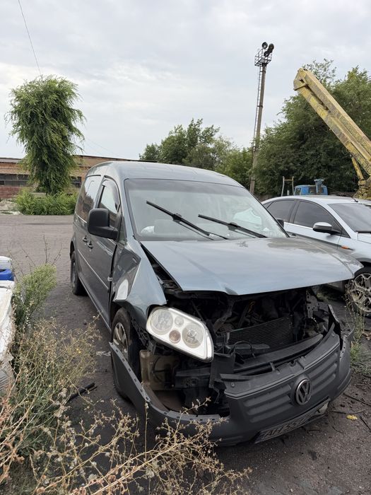 Продам Volkswagen Caddy Life после ДТП