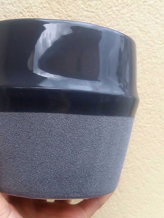 Vaso cinza e preto