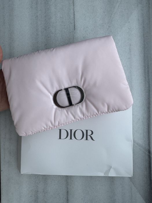 Косметичка Dior нова