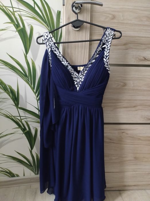 Granatowa elegancka sukienka