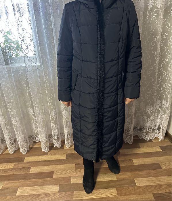 Зимове пальто жіноче