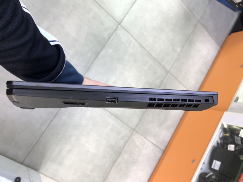 Ноутбук ASUS TUF FX506H