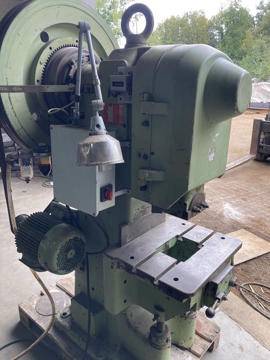 Prasa mimośrodowa Ambold 35 ton