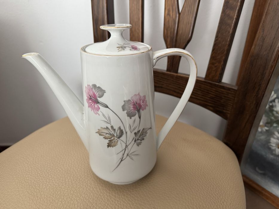 Не має в наявності Столовий сервіз Winterling Kirchenlamitz Bavaria.