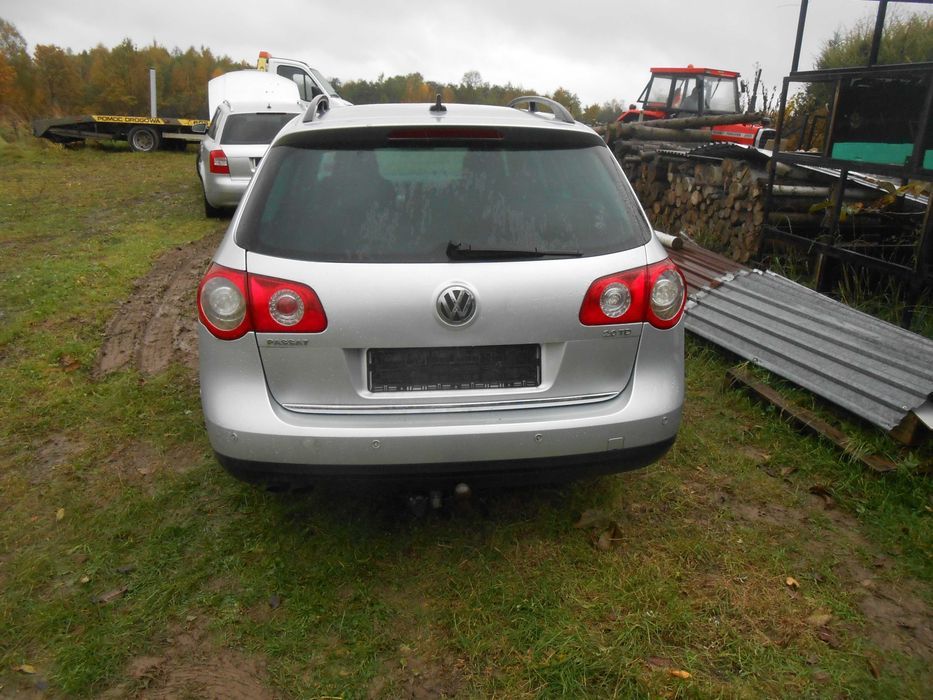 zderzak,maska silnika,błotnik,drzwi,klapa bagaznika LA7W passat b6 r08