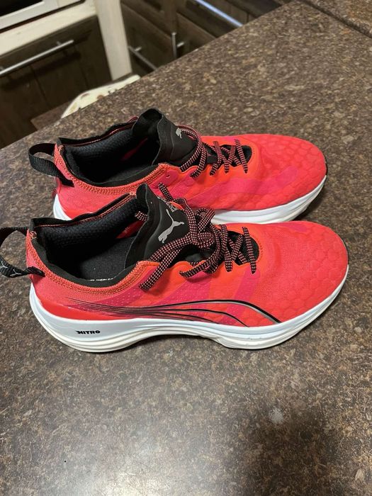 Продам кроссовки Puma Nitro.