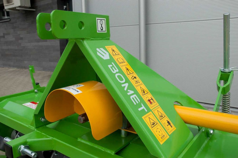 грунтофреза Wirax BOMET фреза Зоря Польская почвофреза Бомет