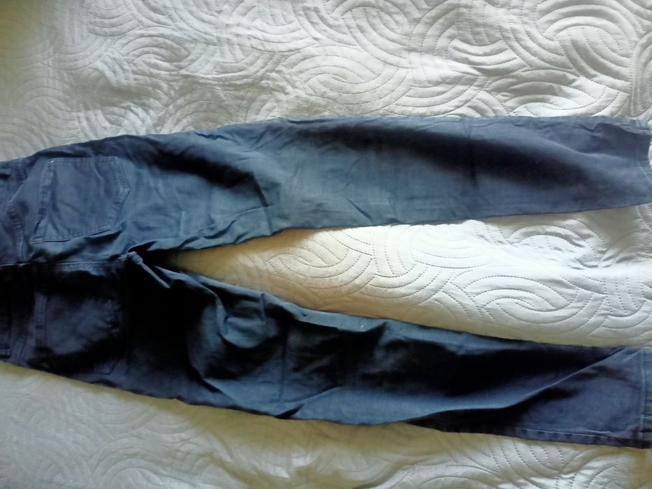 Spodnie skinny jeans Reserved