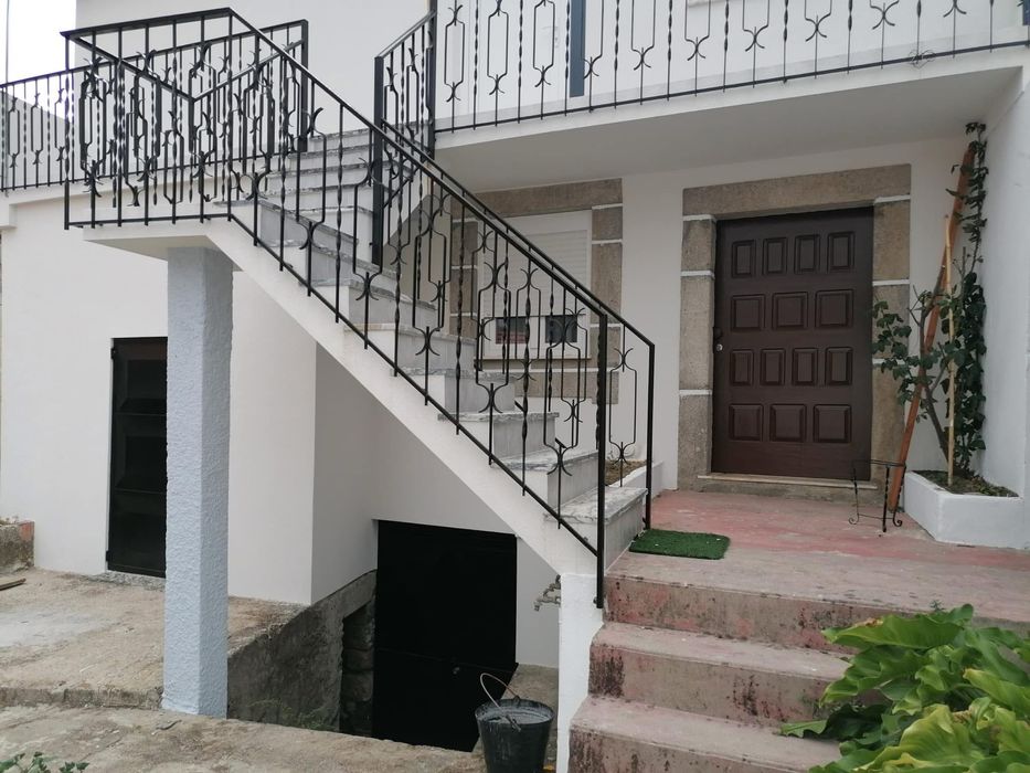 Moradia em Penajoia. Lamego