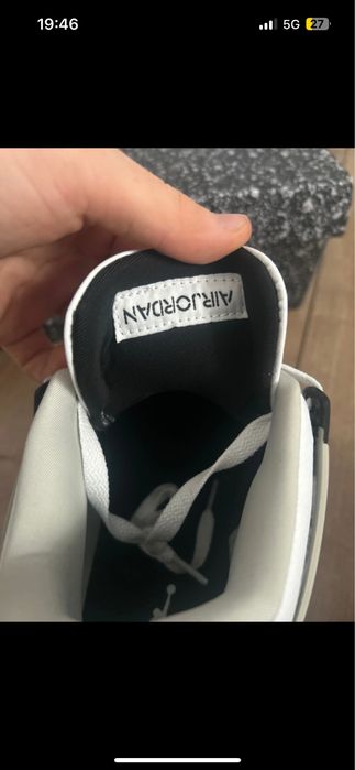 Jordan 4 military black