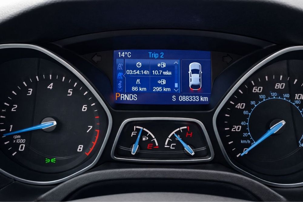 Ford Focus SE  2014 модельний рік
