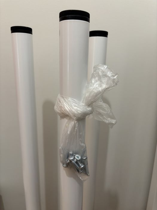 Pernas secretária Ikea brancas (4 unidades)