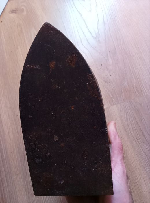 Vintage Ironing Iron64285110386563124