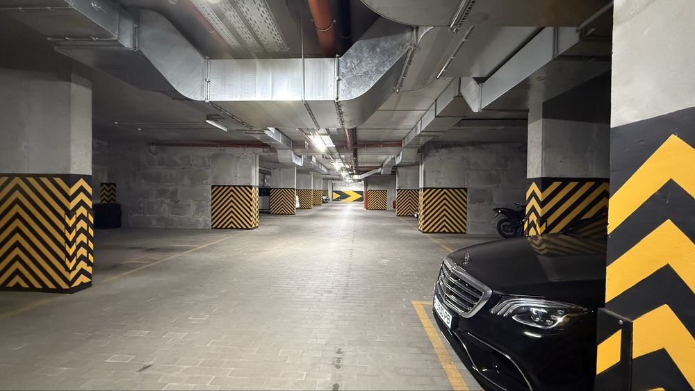 готовий бізнес  нерухомість в оренді паркомісця інвестуй надійно центр