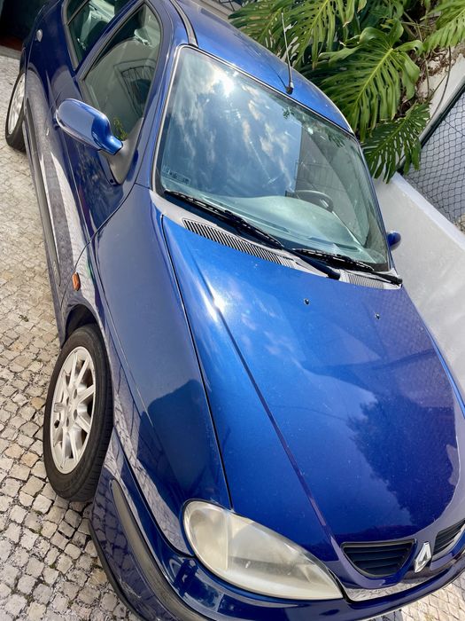 Renault Megane 1.4 - 02 Como Novo