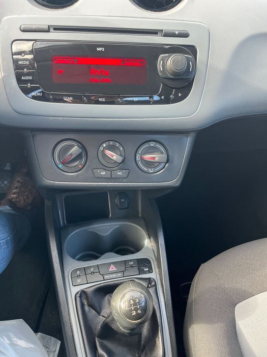 Seat Ibiza benzynka