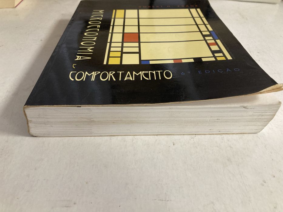 Livro Microeconomia e Comportamento, de Robert H. Frank