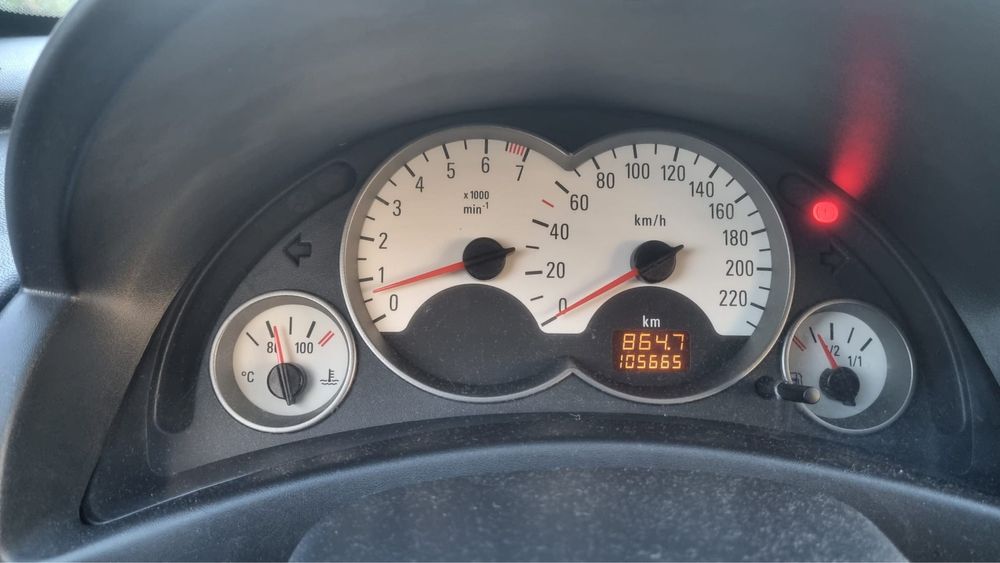 Opel corsa sport 1200 Gasolina 2001