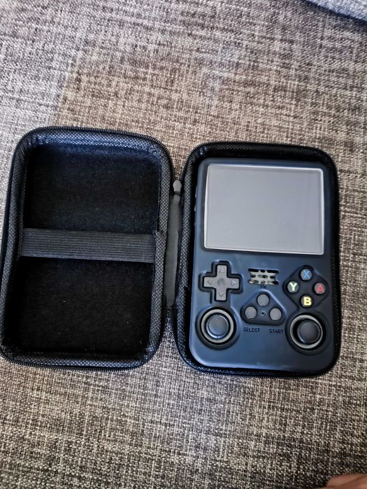 R36s consola portátil com jogos retro