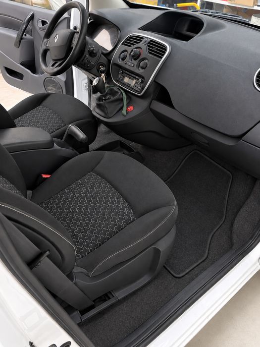 Rwnault Kangoo MAXI 1.5 DCI  5Lugares