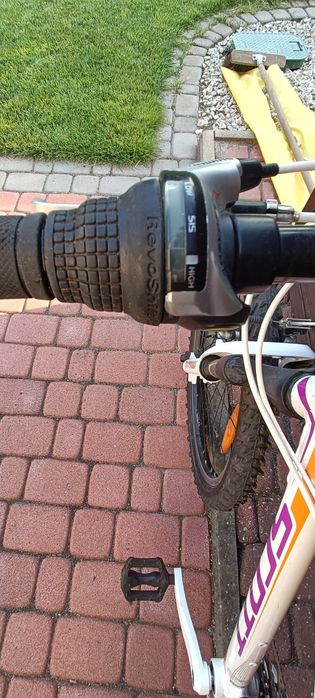 Rower juniorski Scott Scale Junior koła 24" amortyzator