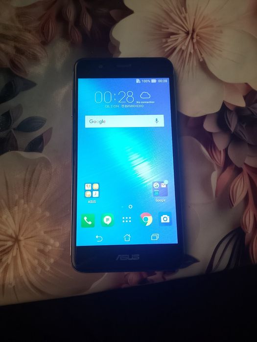 Смартфон ASUS Zenfone Pegasus 3 X008 3/32GB