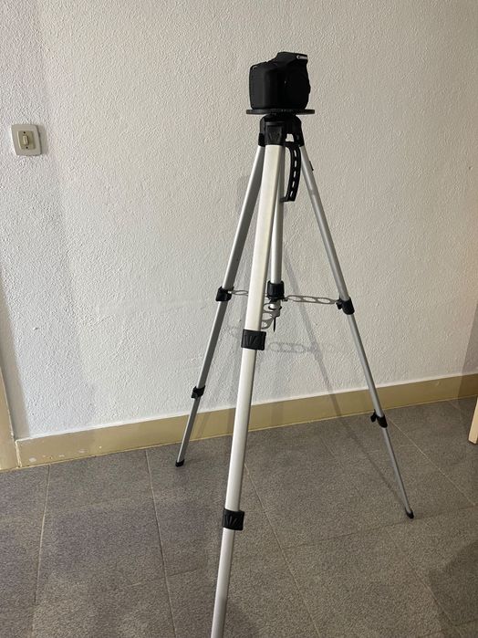 Tripé para câmera