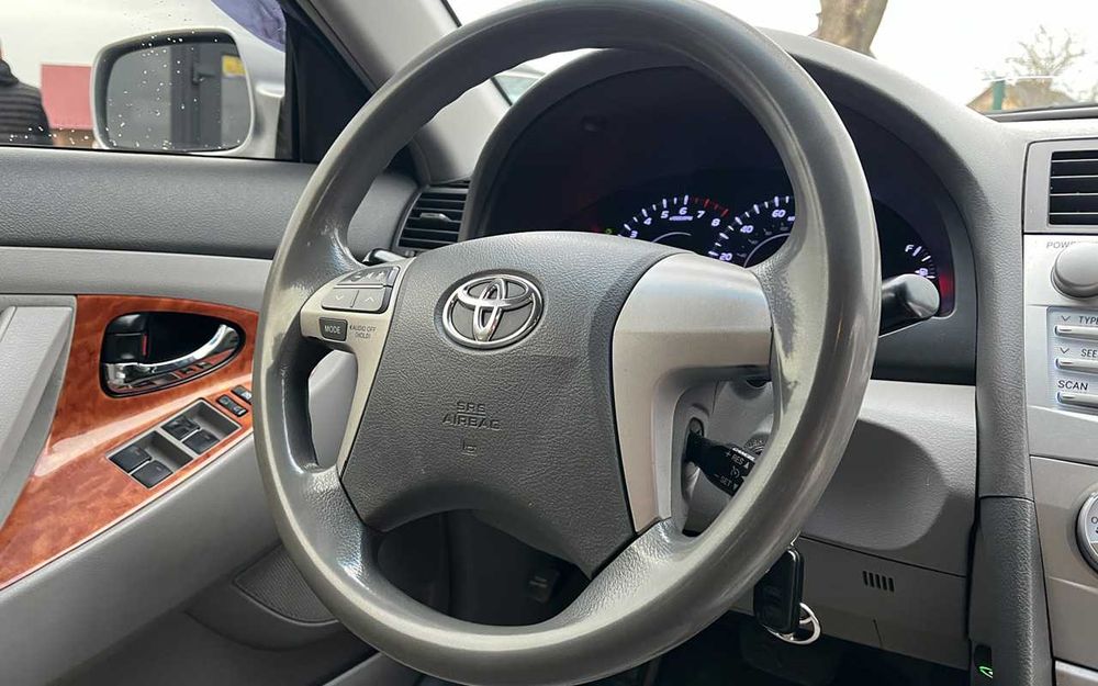 Toyota Camry 2011