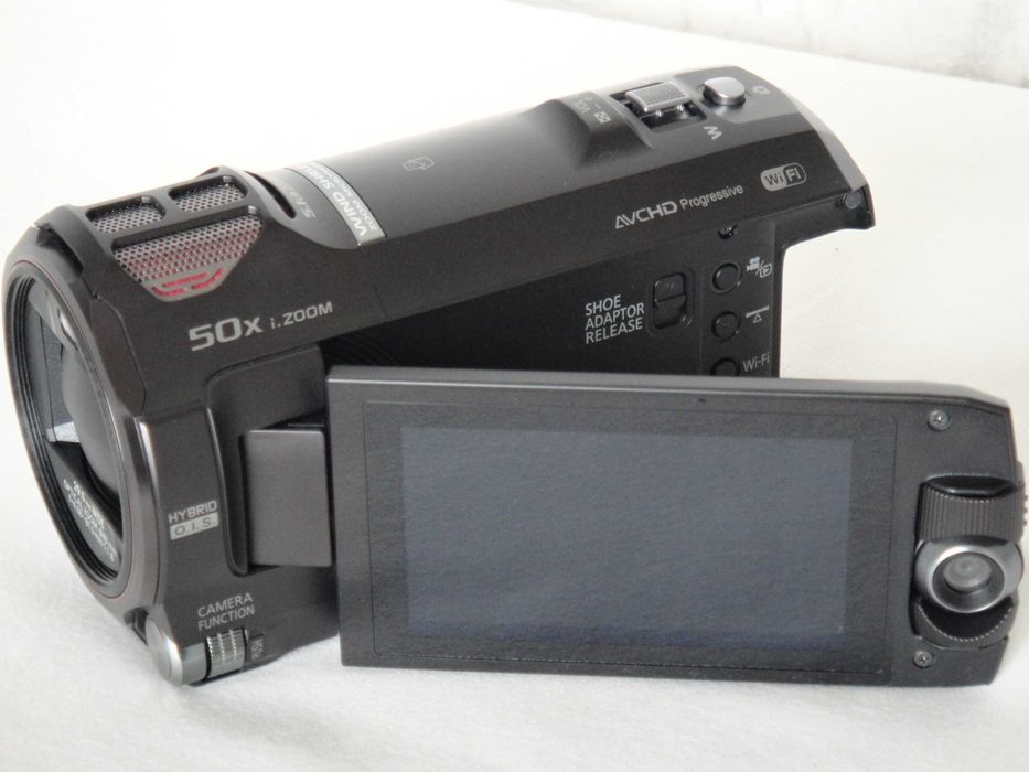 Видеокамера Panasonic HC-W850