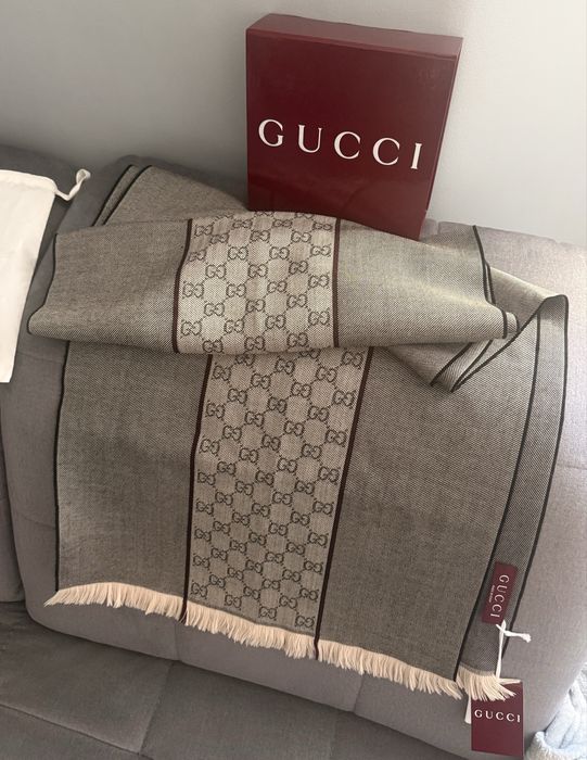 Nowy duzy Szalik Gucci