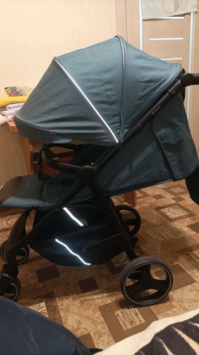 Коляска прогулянкова Carello Bravo