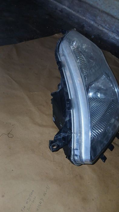 Farol Toyota Prius de 2003 a 2009