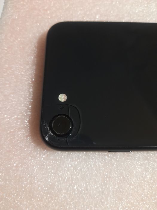 Продам iphone SE 2020 128gb, neverlock, привозной Европы