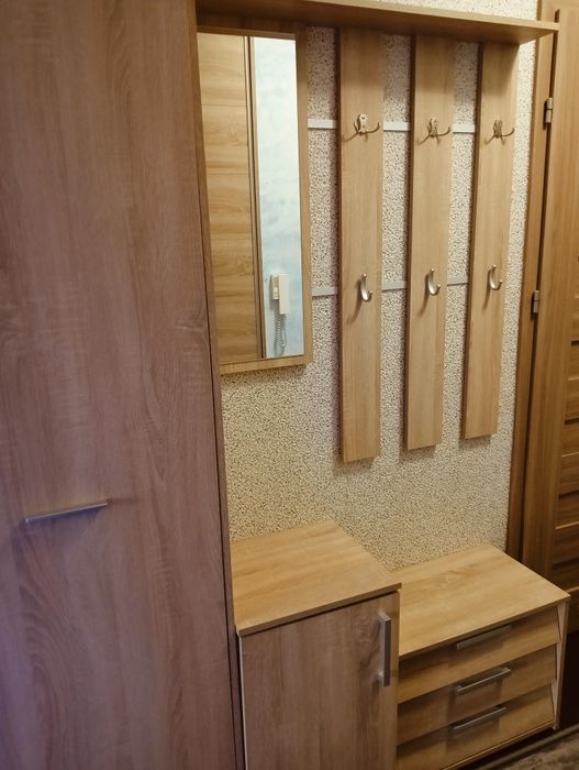 Zestaw mebli do przedpokoju