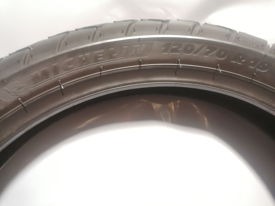 Мотошина Michelin Anakee Adventure 120/70 R19 (Передня)