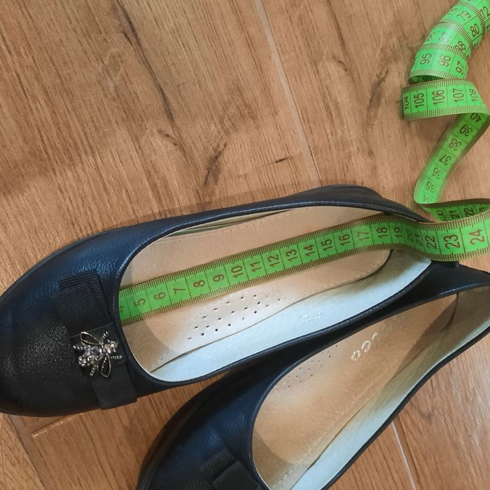 Балетки дитячі туфлі чорні