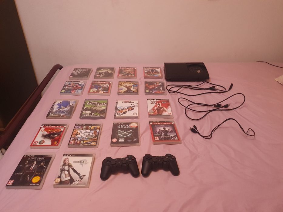 Troco meu ps3 super slim em ótimo estado por um ps4 com controles e cabos