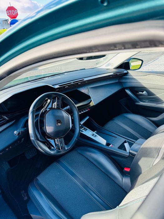 Peugeot 308 Plug-in Hybrid Allure Pack 11/2022