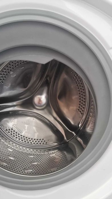 Máquina de Lavar Roupa Candy 8Kg - Eficiencia energética: A - 1400 rpm