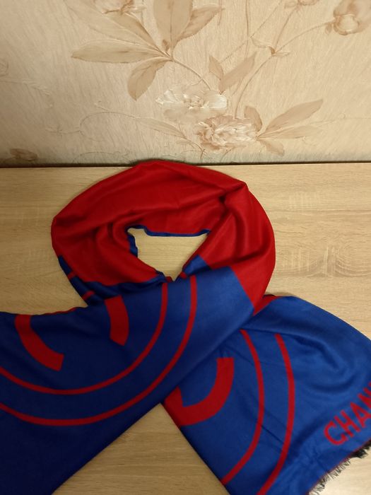 Продам шарф, палантин CHANEL