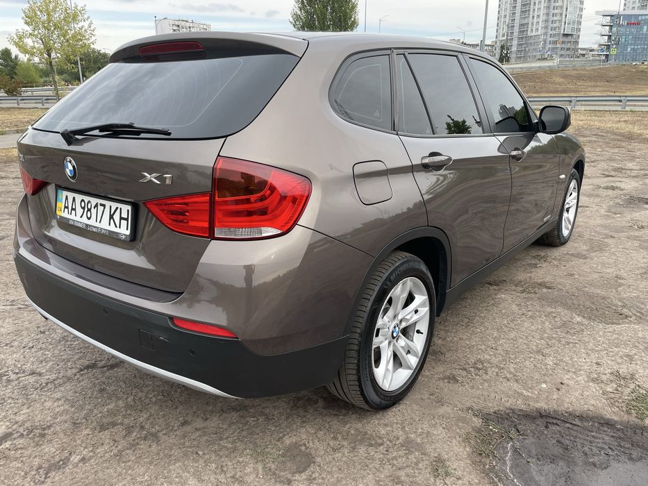 BMW x1 (e84) 2011 року