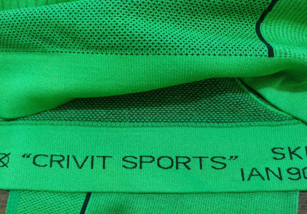 Оригинал спортивная футболка-компрессионка Crivit